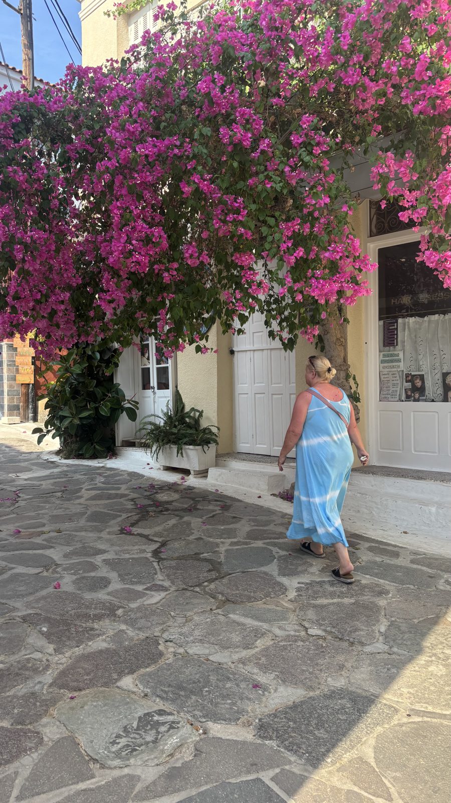 Poros town doing its Mykonos impression, bougainvillea included