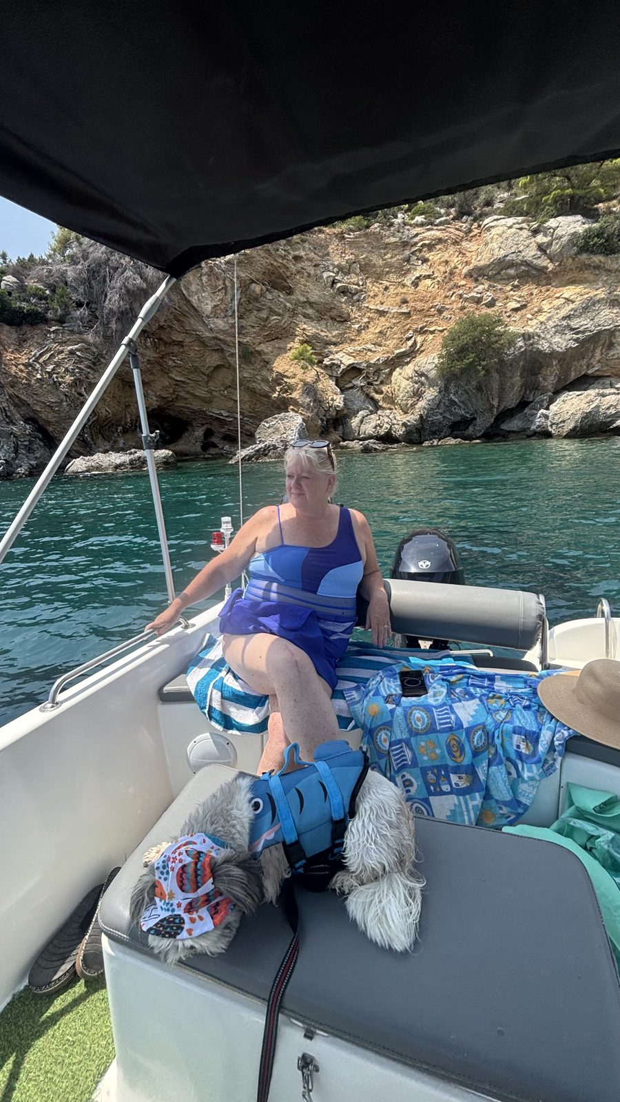 Our lunch stop cove on the far side of Poros. Cold pizza never had a better dining room.
