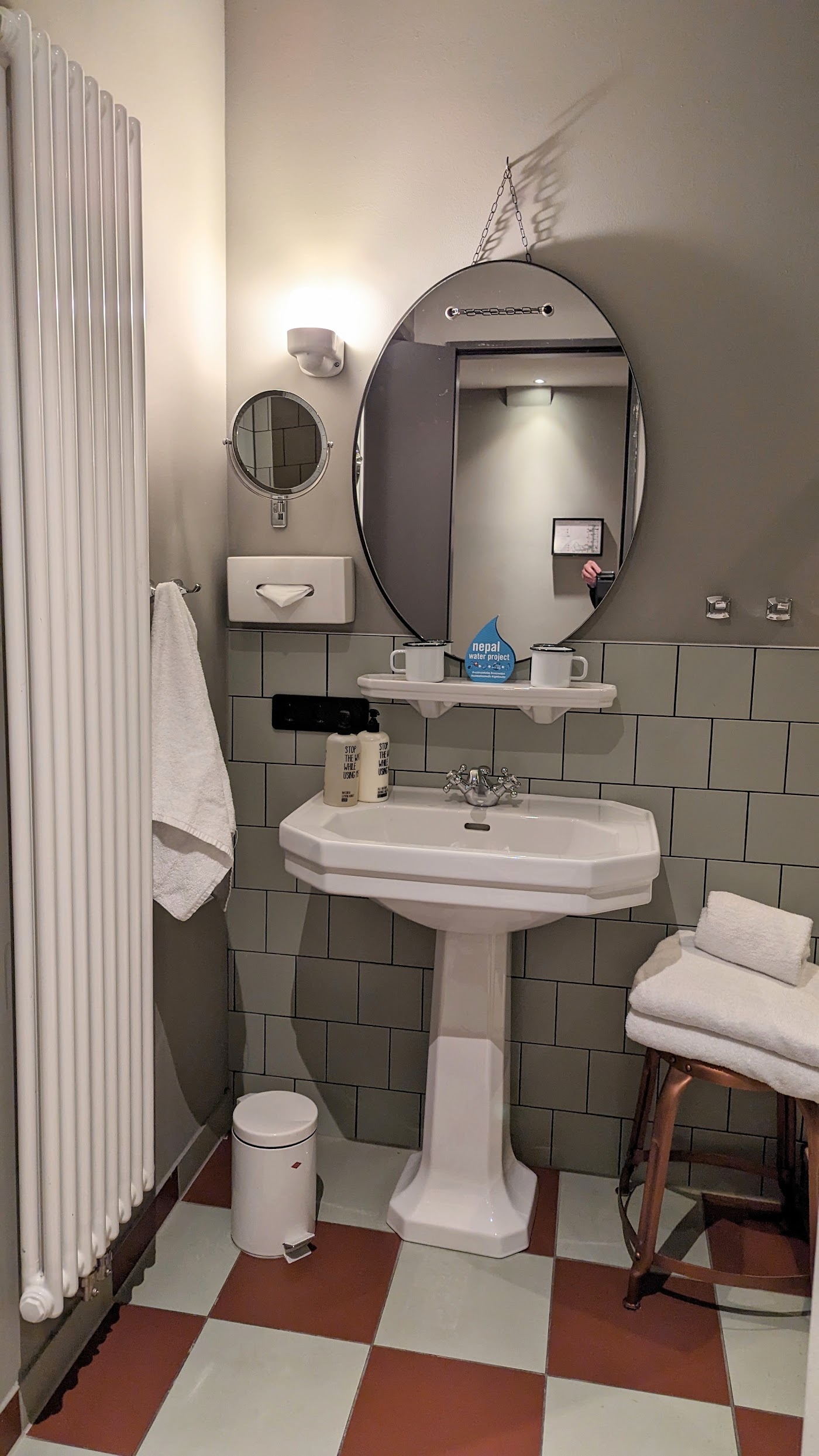 25hours Hotel Altes Hafenamt, dog-friendly hotel, photo 3
