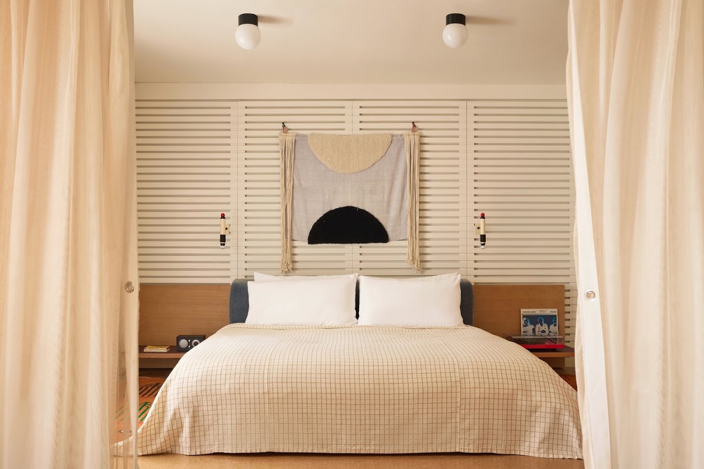 Ace Hotel and Swim Club, dog-friendly hotel, photo 2