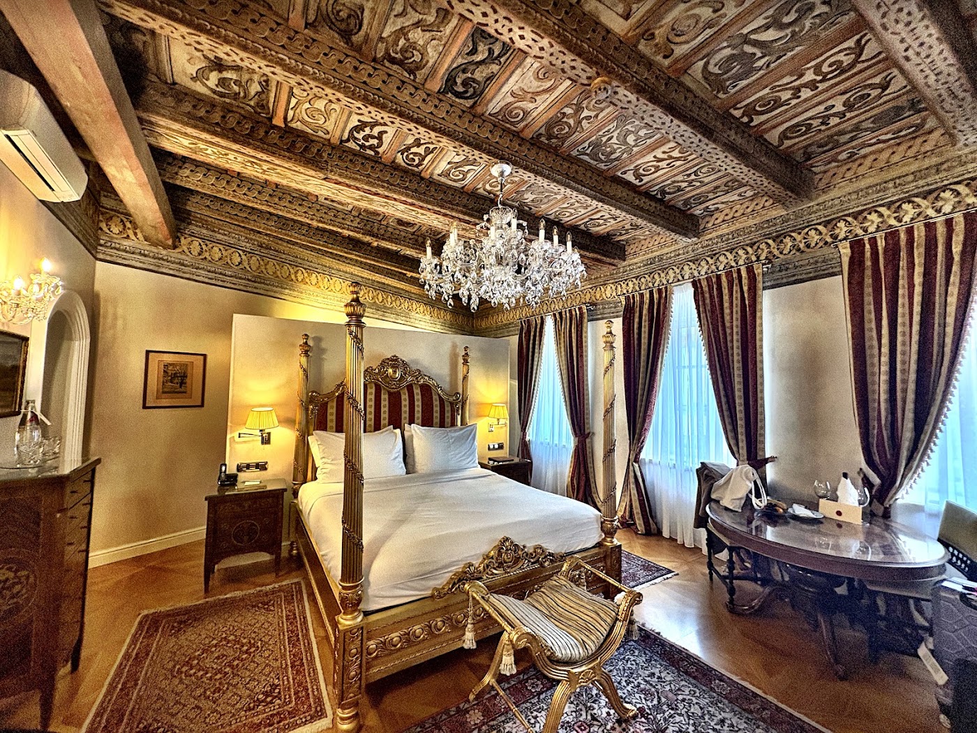 Alchymist Grand Hotel and Spa, dog-friendly hotel, photo 2