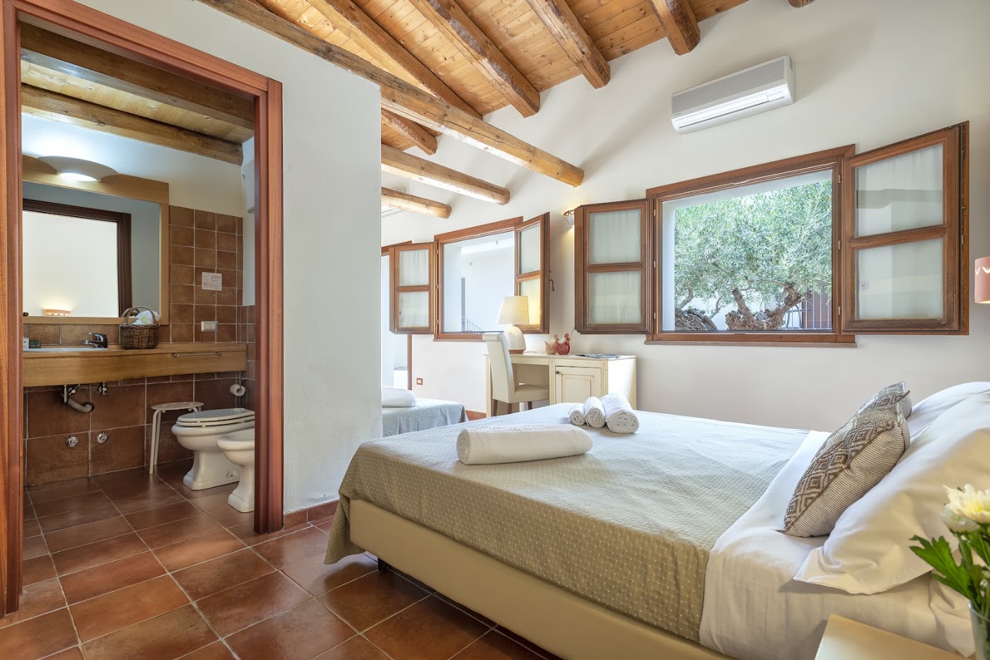 Alghero Resort Country Hotel & Spa, dog-friendly hotel, photo 2