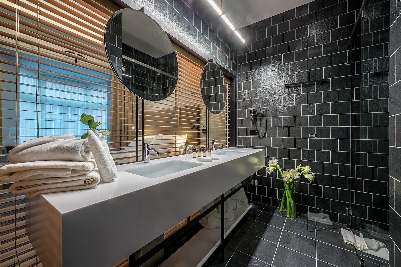 Artagonist Art Hotel, dog-friendly hotel, photo 3