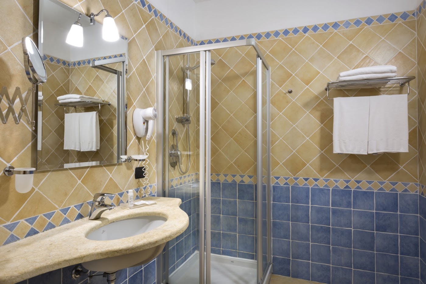 Blu Hotel Morisco, dog-friendly hotel, photo 4