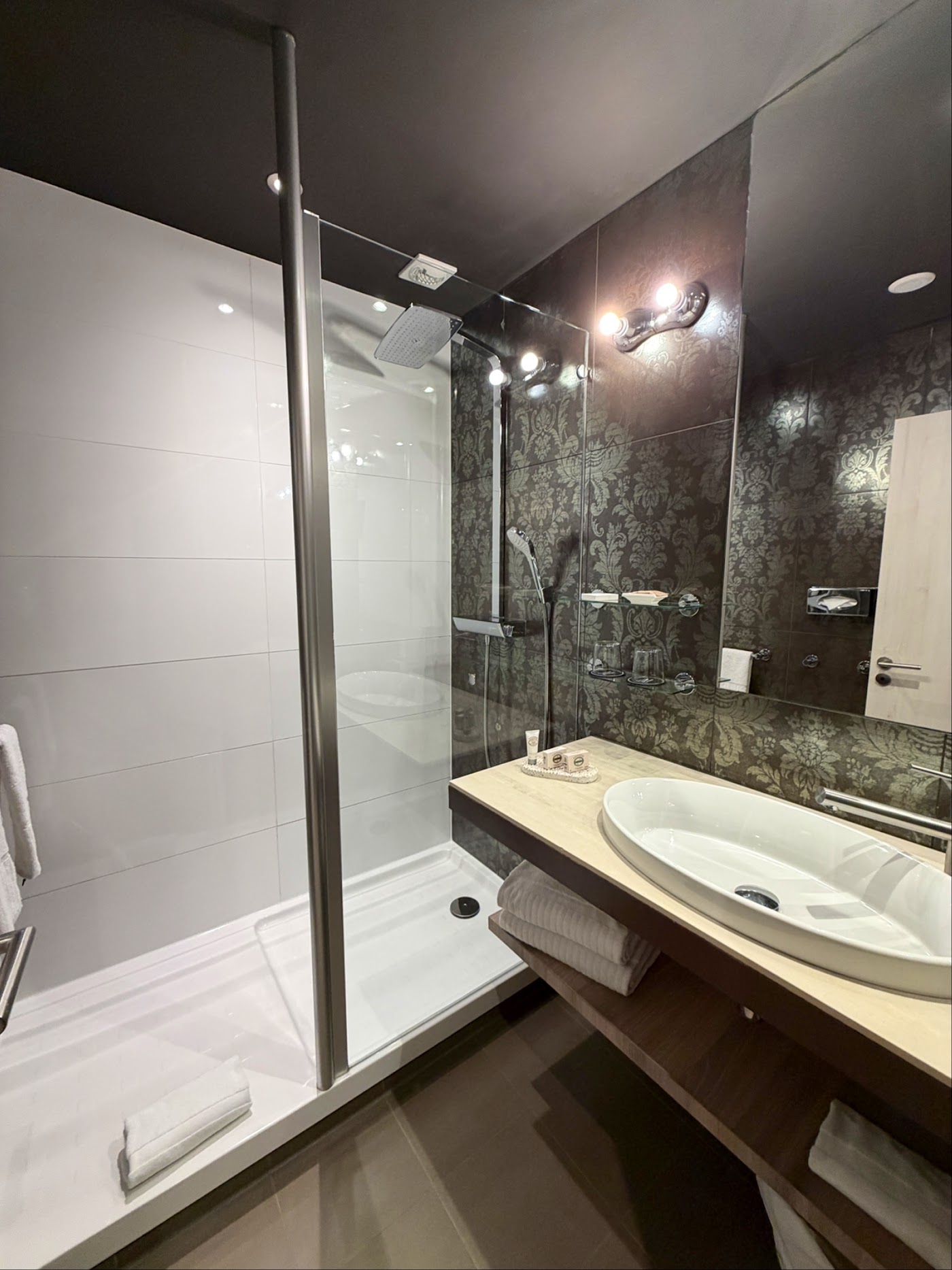 Cabot Bordeaux, MGallery, dog-friendly hotel, photo 5