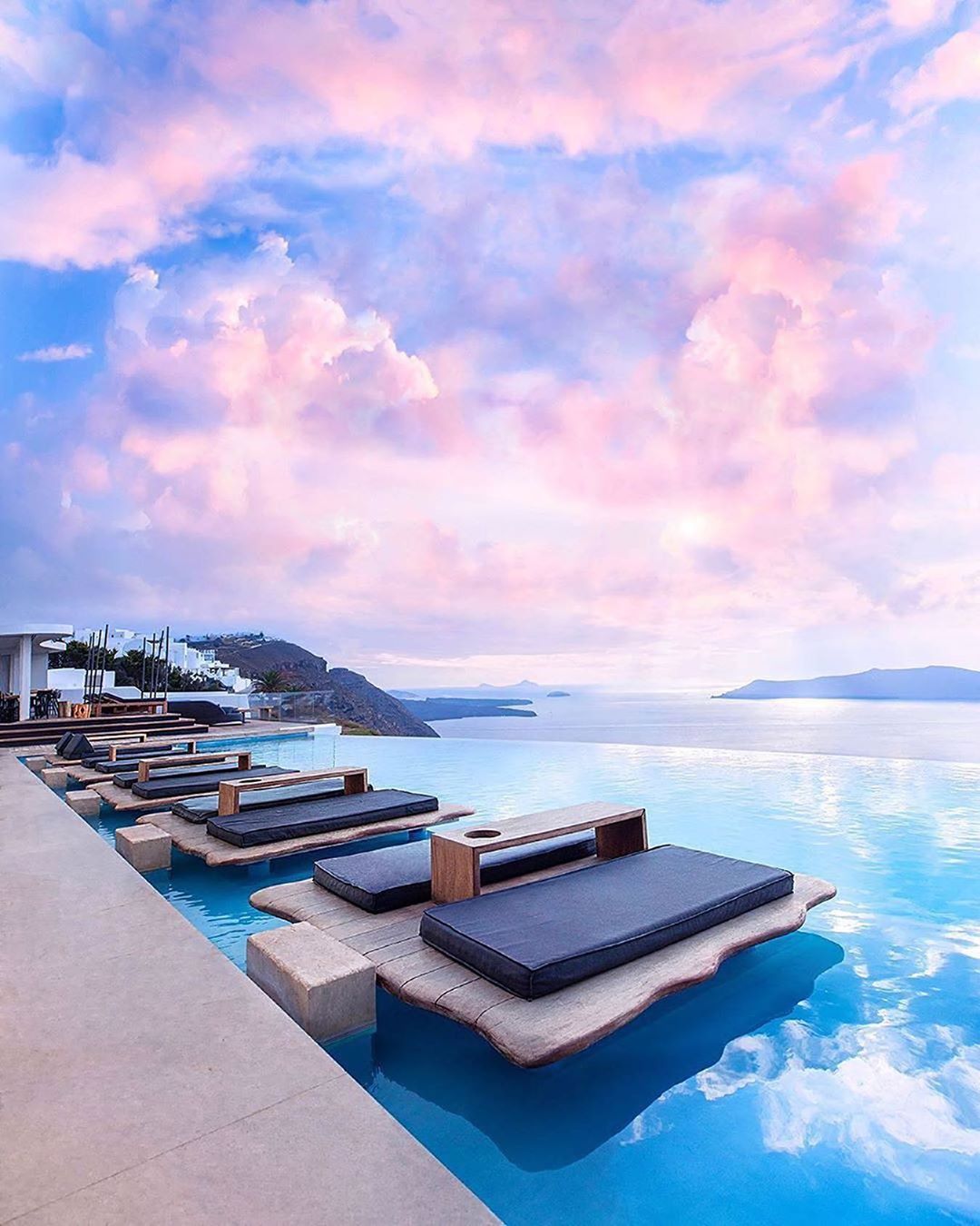 Cavo Tagoo Santorini, dog-friendly hotel, photo 5