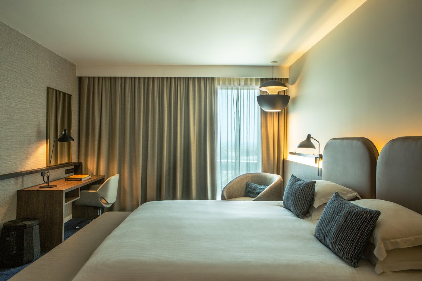 Crowne Plaza Nice - Grand Arenas, dog-friendly hotel, photo 2