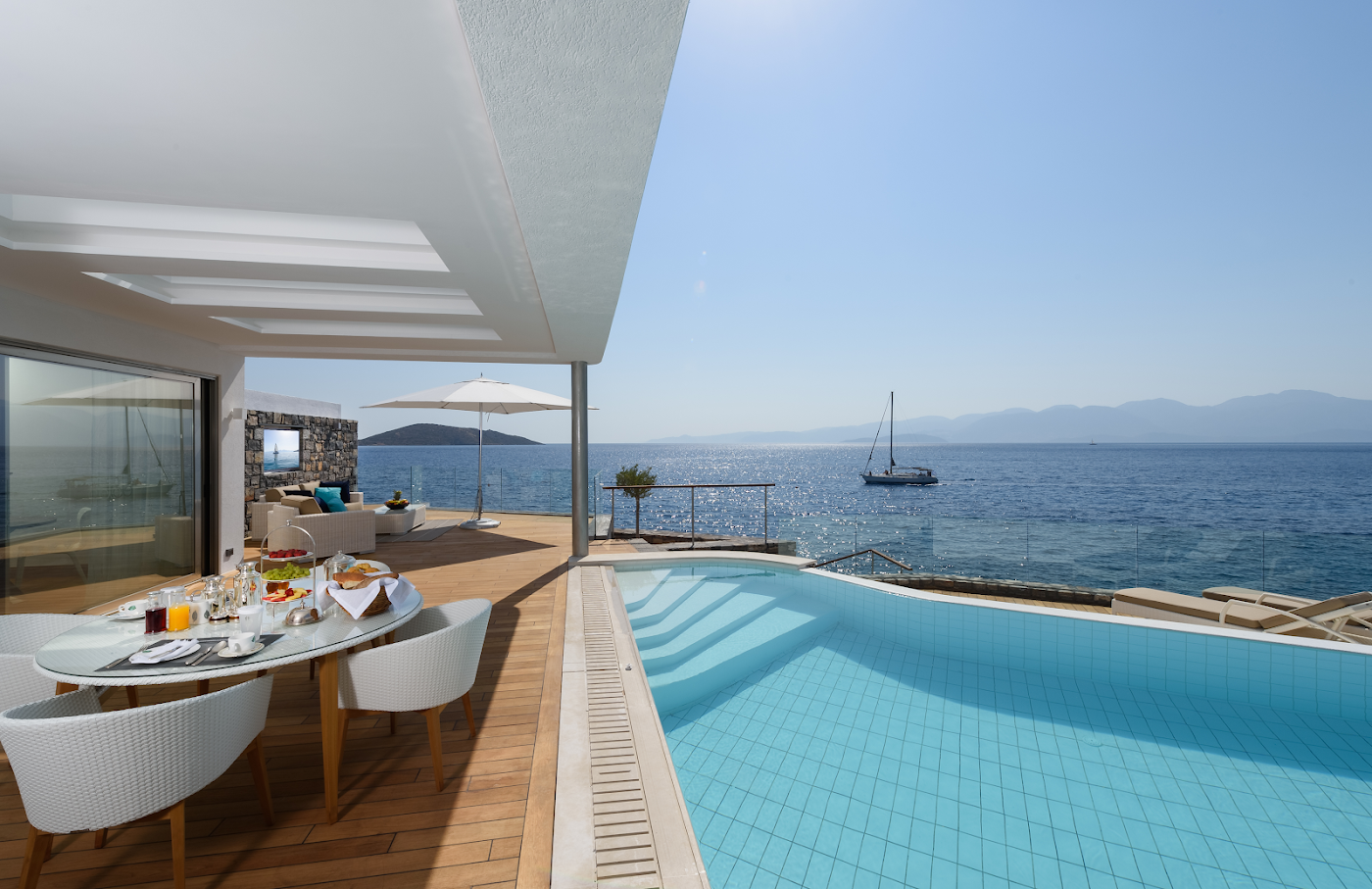 Elounda Beach Hotel & Villas, dog-friendly hotel, photo 3