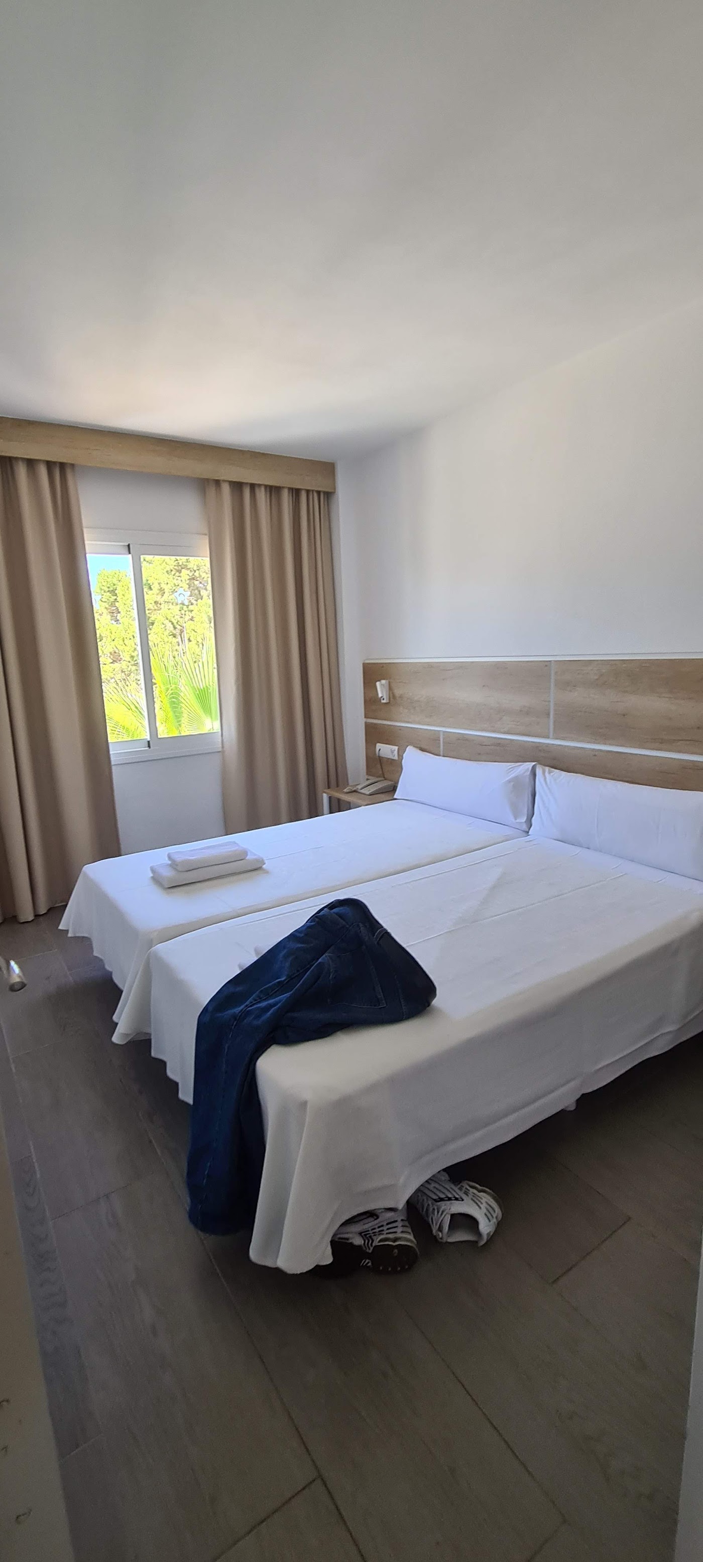 Endlss Beach & Disco Hotel Ibiza, Adults Only, dog-friendly hotel, photo 2