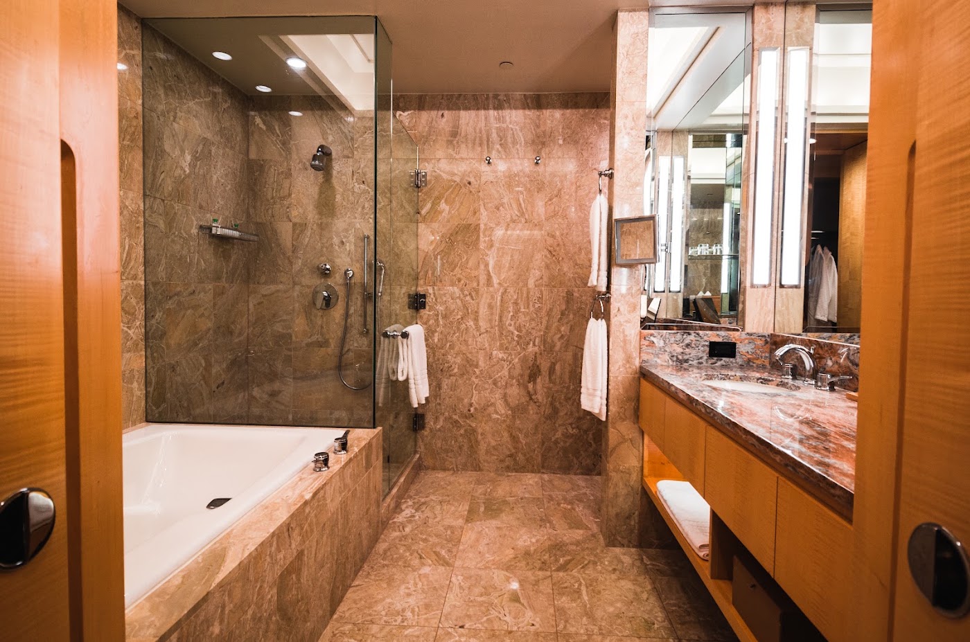 Four Seasons Hotel New York, dog-friendly hotel, photo 3
