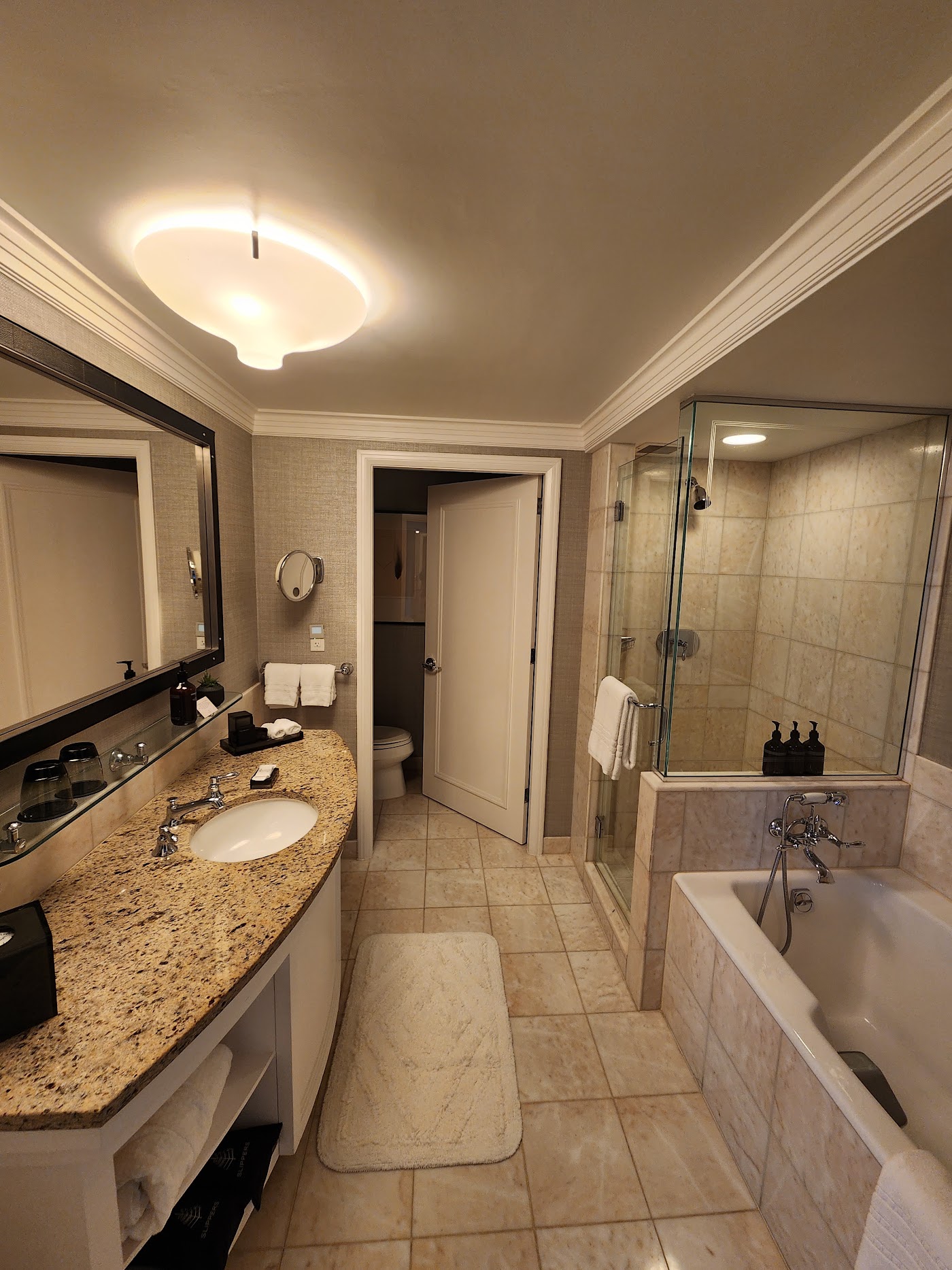 Four Seasons Hotel San Francisco, dog-friendly hotel, photo 4