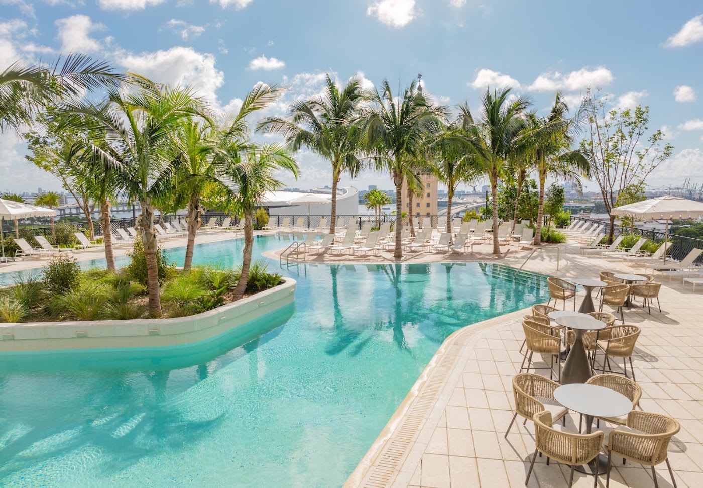 Gale Miami Hotel and Residences, dog-friendly hotel, photo 3