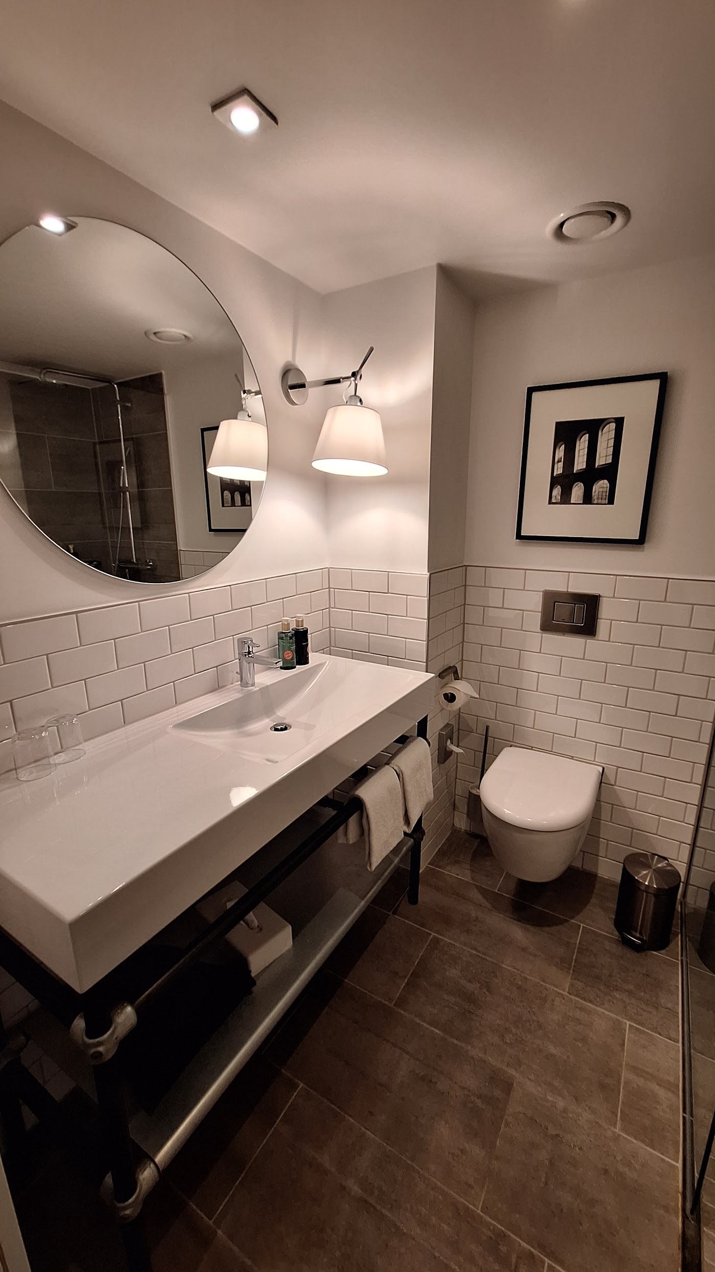 Gastwerk Hotel Hamburg, dog-friendly hotel, photo 4