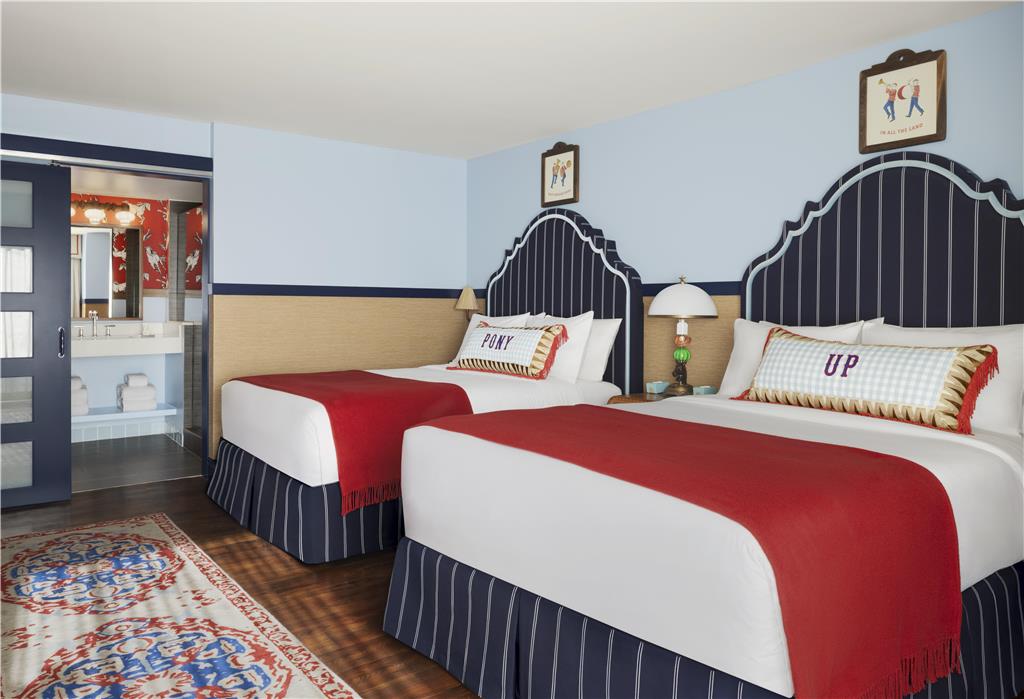 Graduate by Hilton Dallas, dog-friendly hotel, photo 5