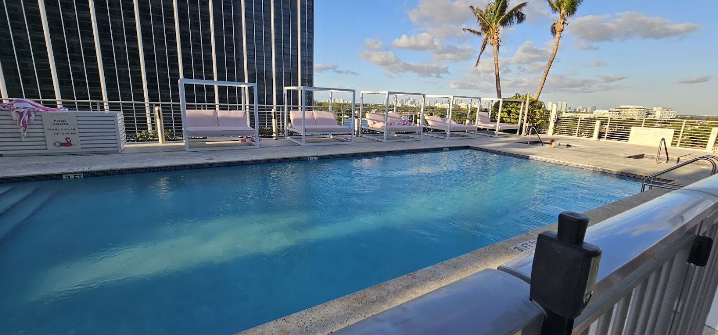 Grand Beach Hotel Miami Beach, dog-friendly hotel, photo 3