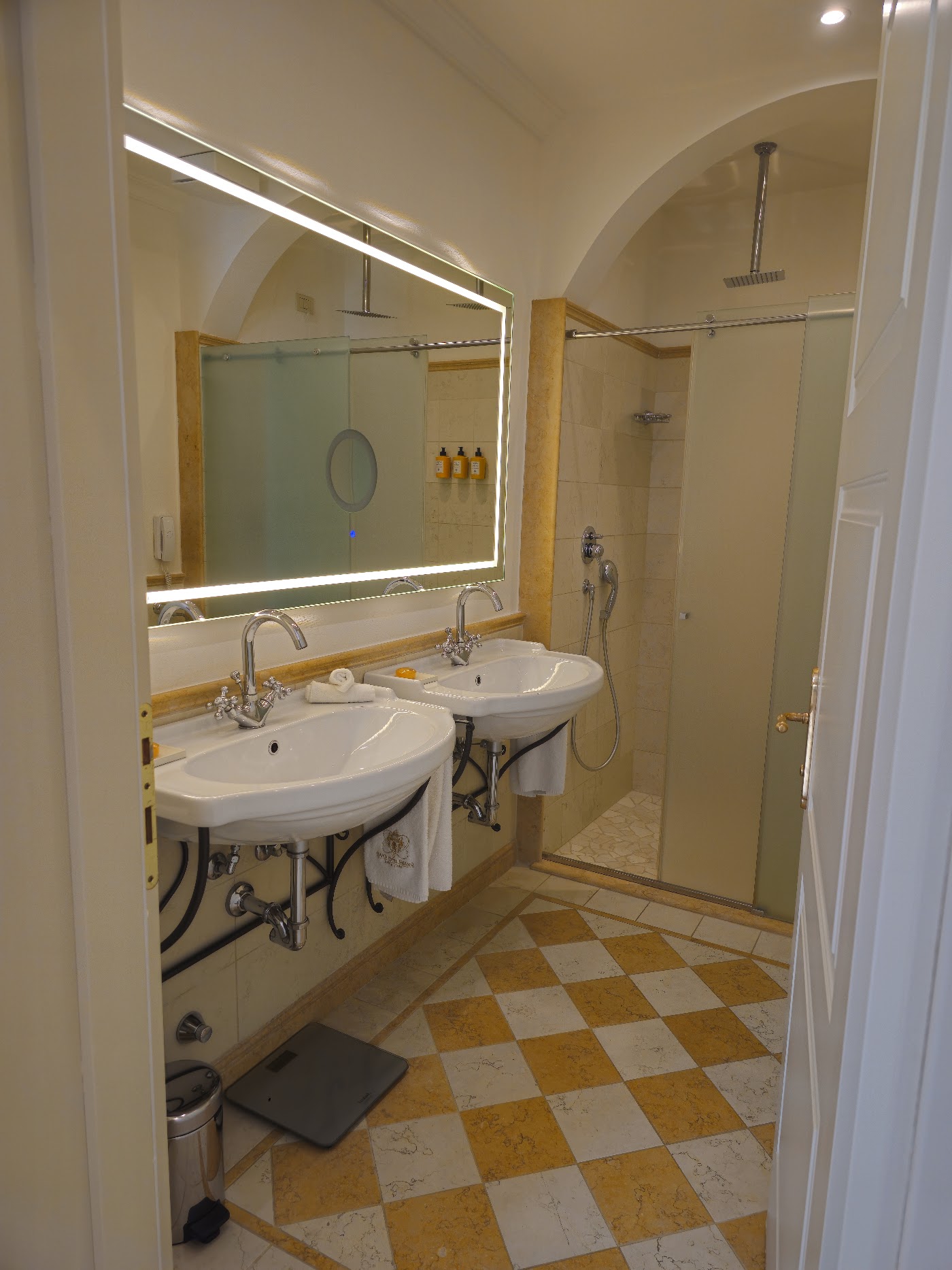 Grand Hotel Fasano, dog-friendly hotel, photo 4
