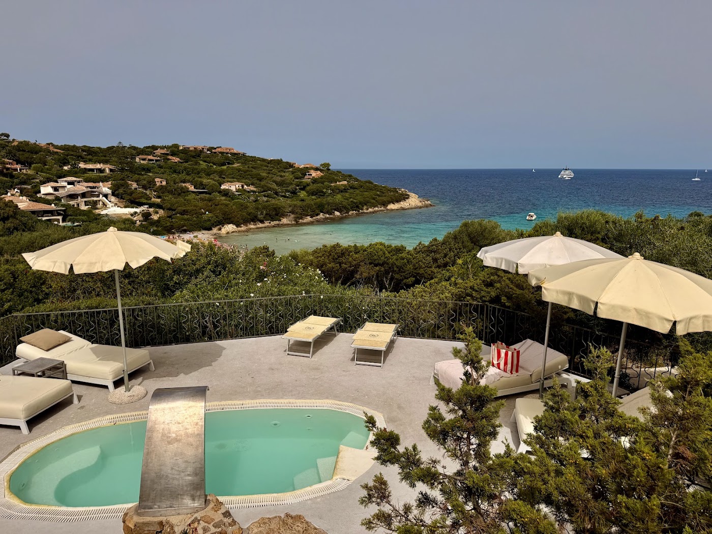 Grand Hotel in Porto Cervo, dog-friendly hotel, photo 3