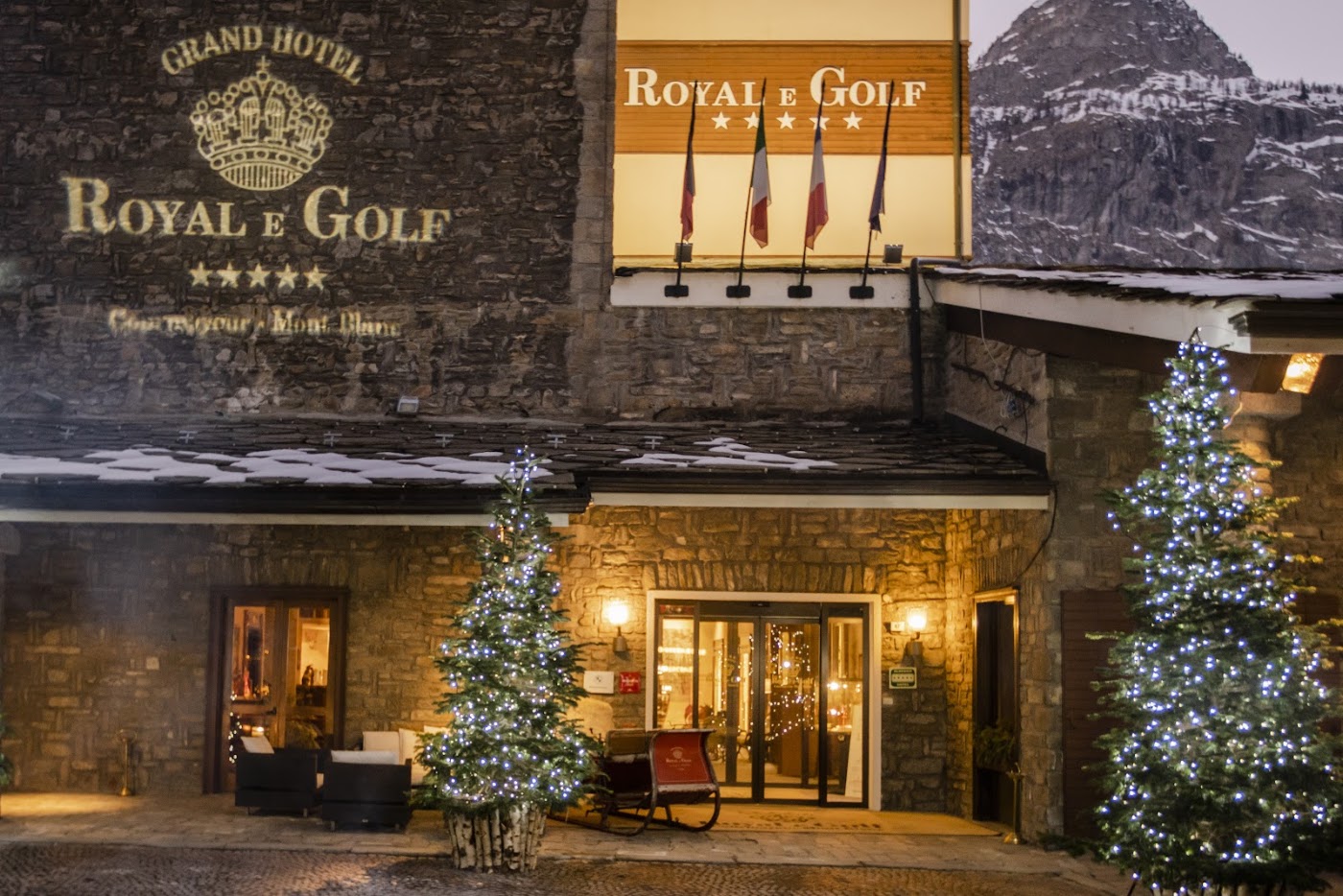 Grand Hotel Royal e Golf, dog-friendly hotel in Courmayeur and the Aosta Valley