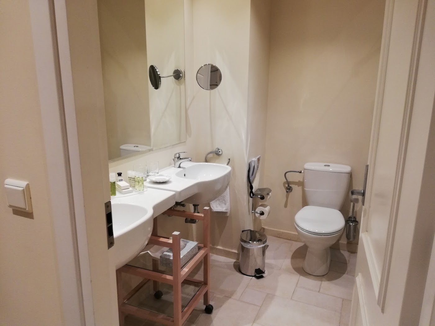 Grecotel Eva Palace, dog-friendly hotel, photo 4