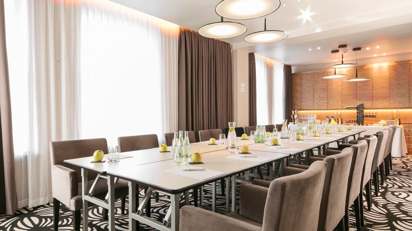 Holiday Inn Dresden - Am Zwinger, dog-friendly hotel, photo 5
