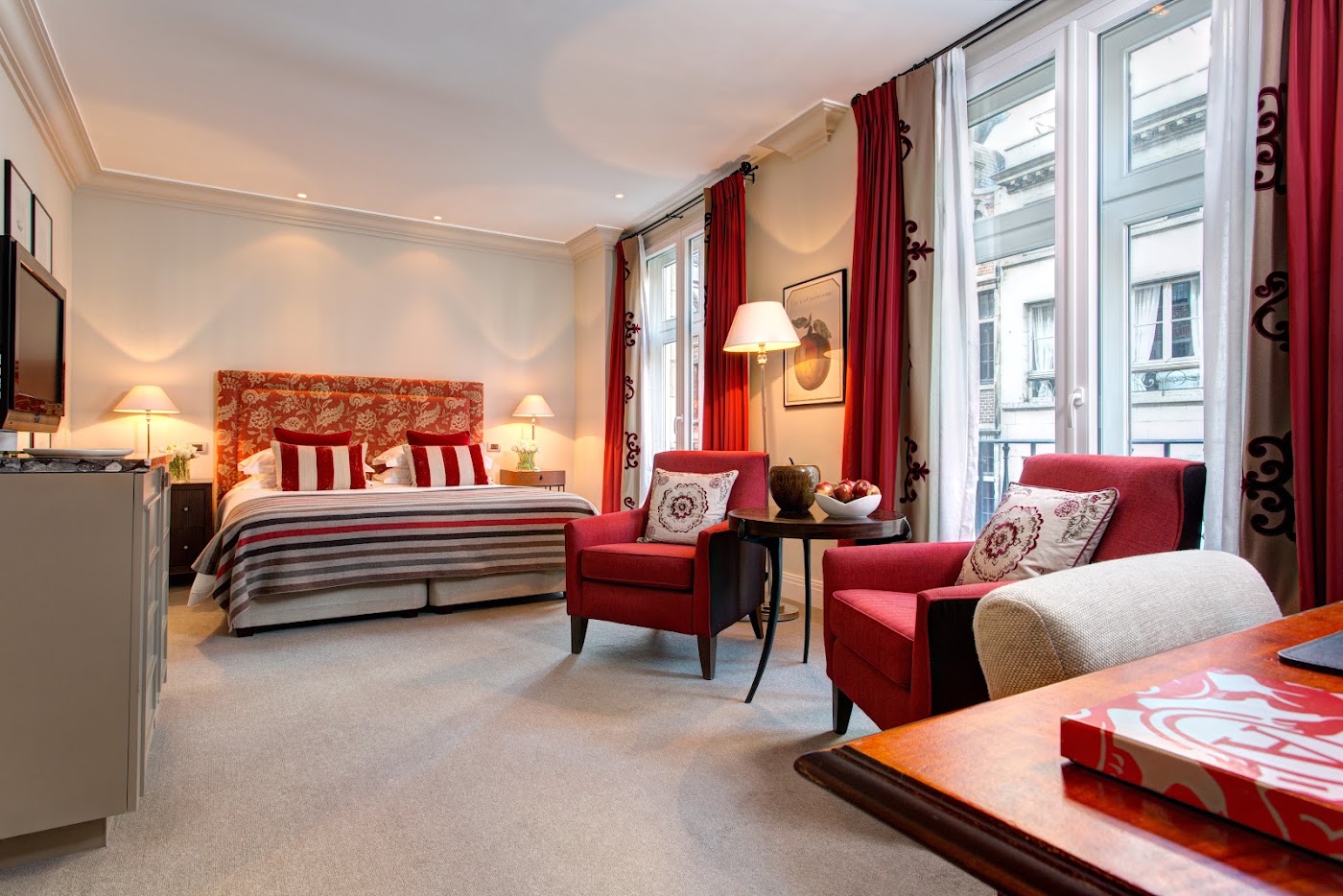 Hotel Amigo, a Rocco Forte Hotel, dog-friendly hotel, photo 2