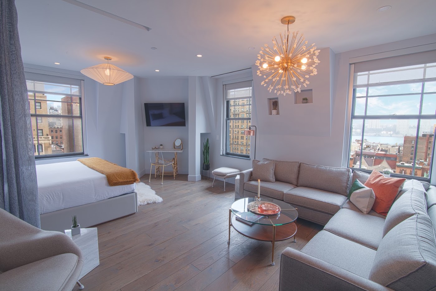 Hotel Belleclaire, dog-friendly hotel, photo 4