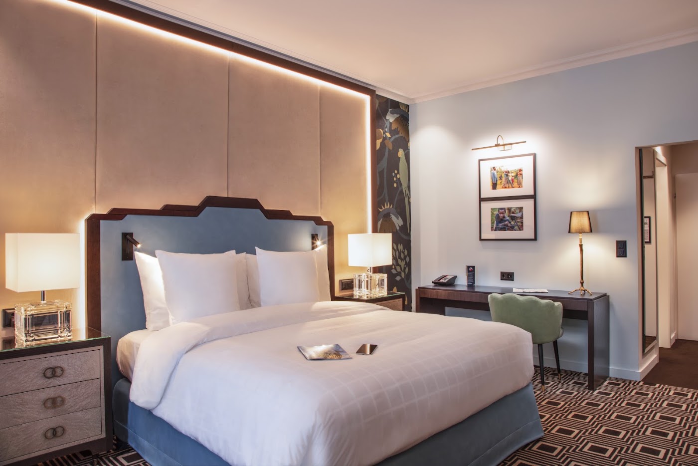 Hôtel Bristol Genève, dog-friendly hotel, photo 2