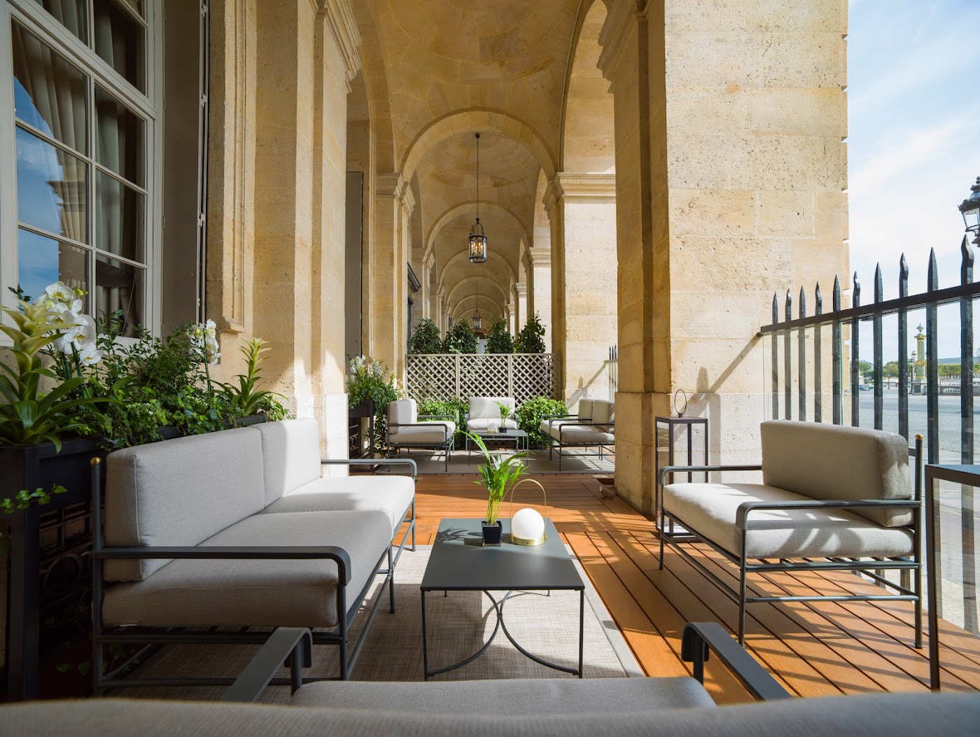 Hôtel de Crillon, A Rosewood Hotel, dog-friendly hotel, photo 5