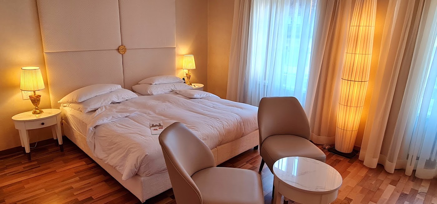 Hotel Des Balances, dog-friendly hotel, photo 2