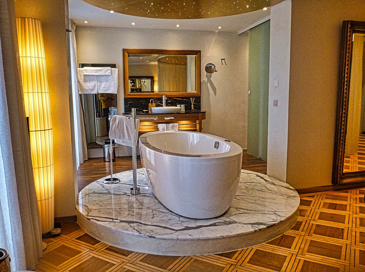 Hotel Des Balances, dog-friendly hotel, photo 3