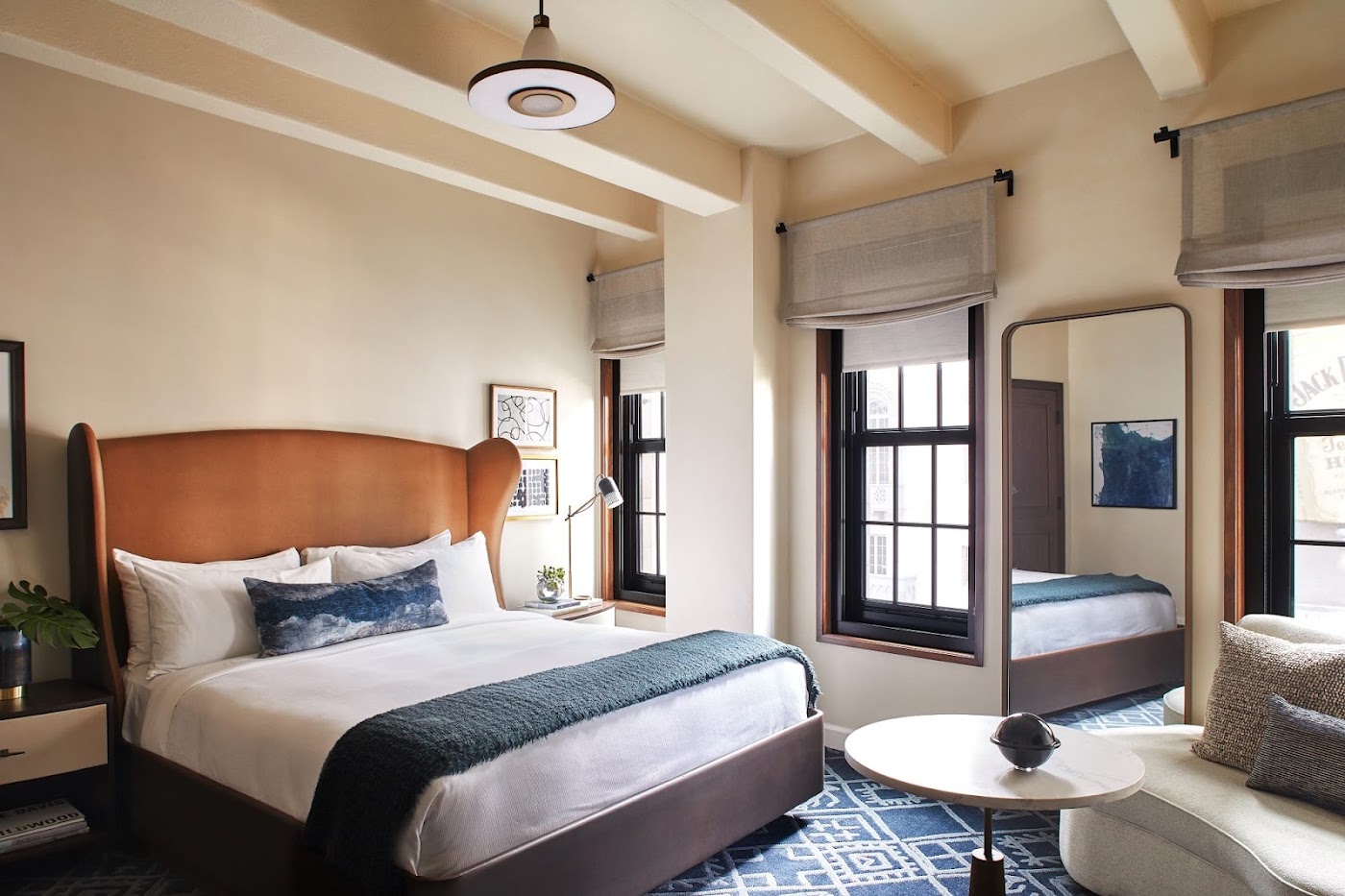 Hotel Figueroa, dog-friendly hotel, photo 2