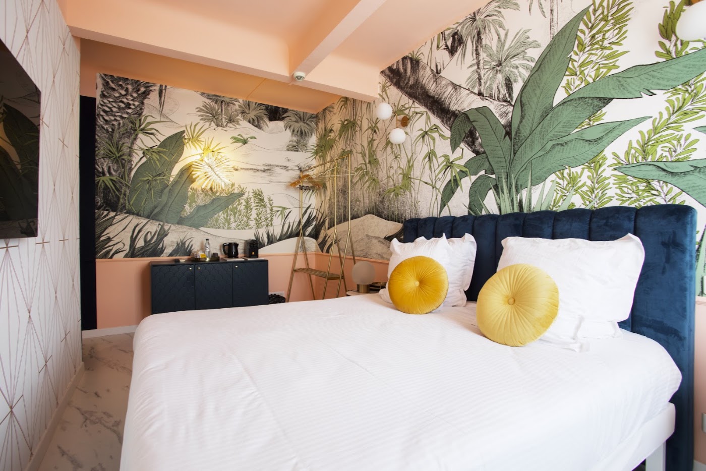 Hôtel Mademoiselle, dog-friendly hotel, photo 5