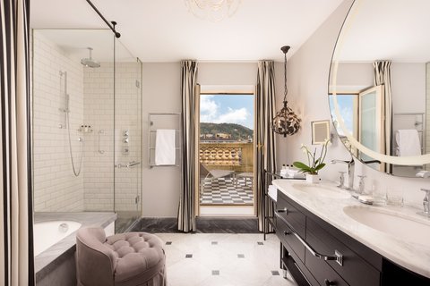 Hotel Maria Cristina, a Luxury Collection Hotel, dog-friendly hotel, photo 3