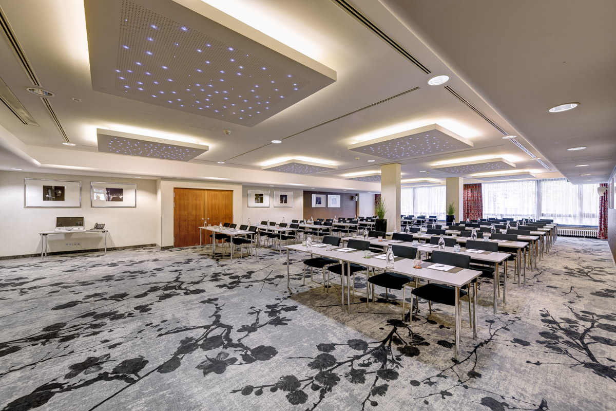 Hotel Mondial am Dom Cologne MGallery, dog-friendly hotel, photo 4