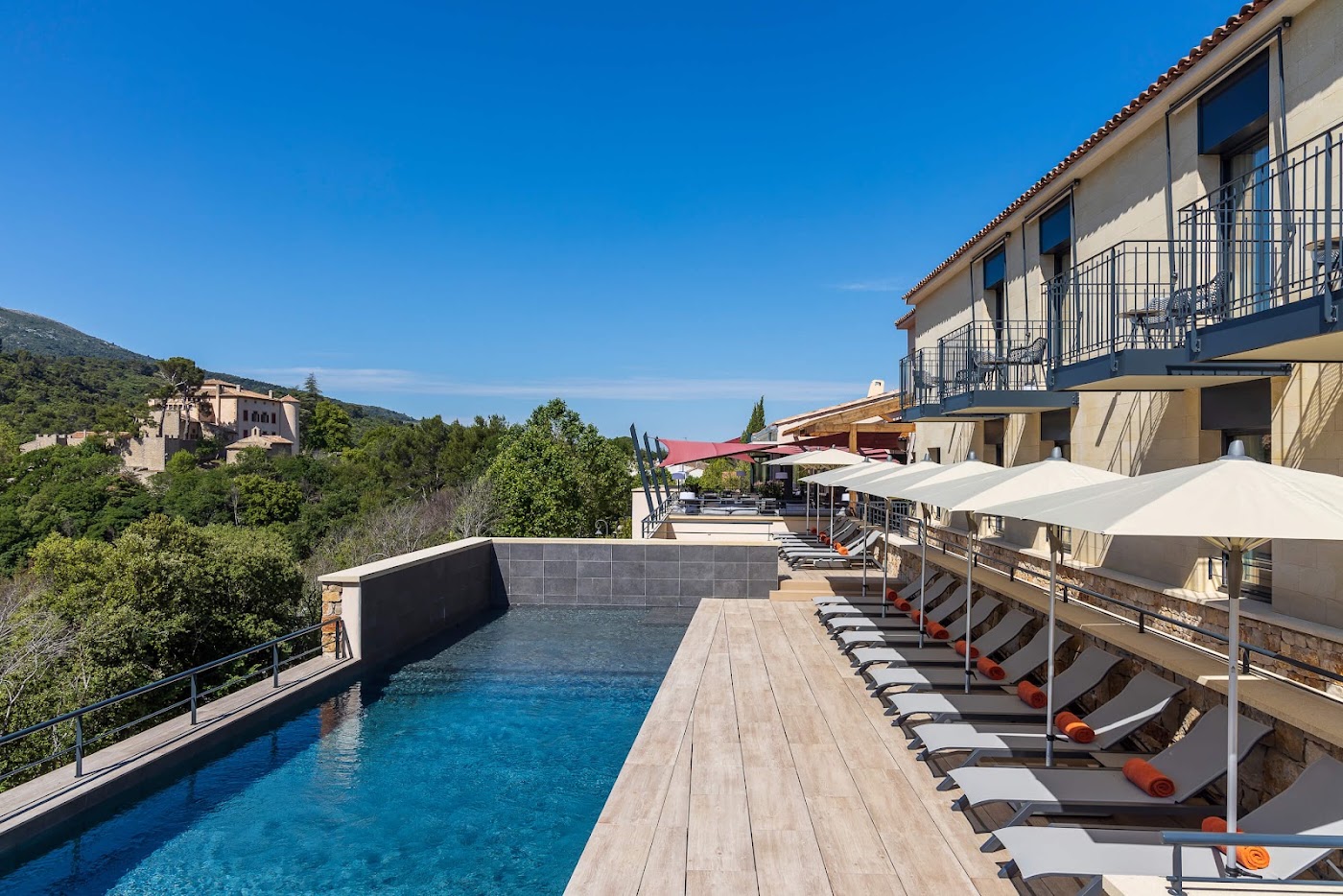 Hôtel Sainte Victoire, dog-friendly hotel in Aix-en-Provence