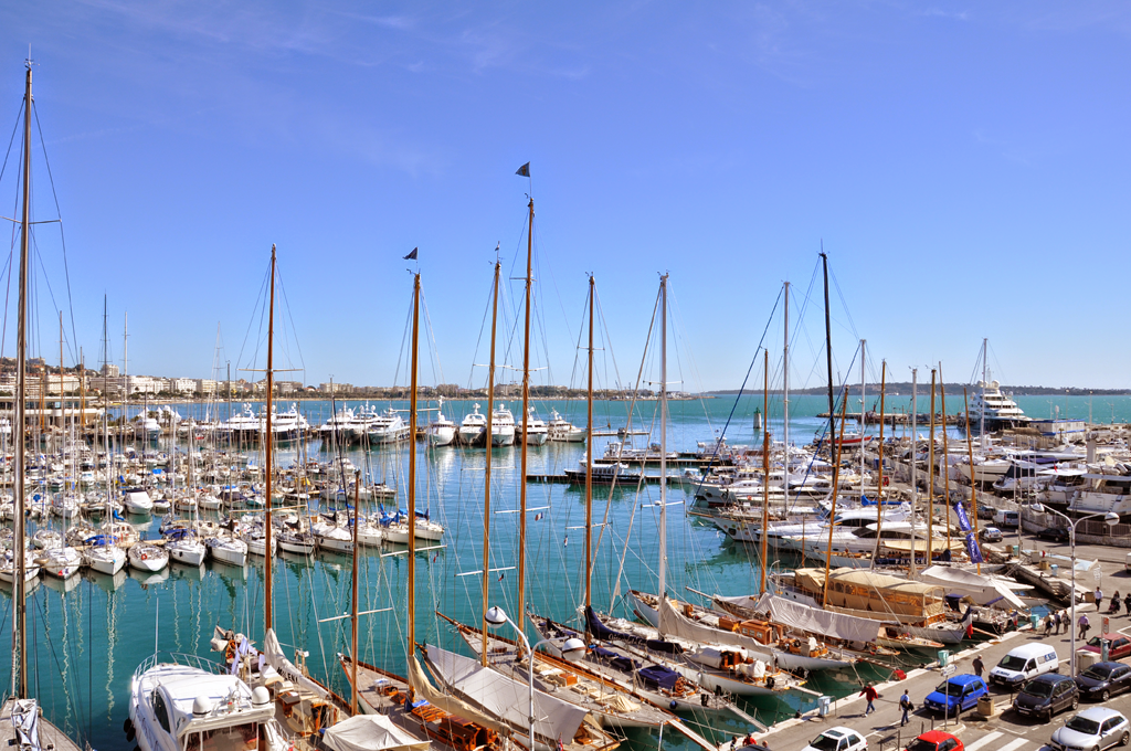 Hotel Splendid, dog-friendly hotel in Cannes