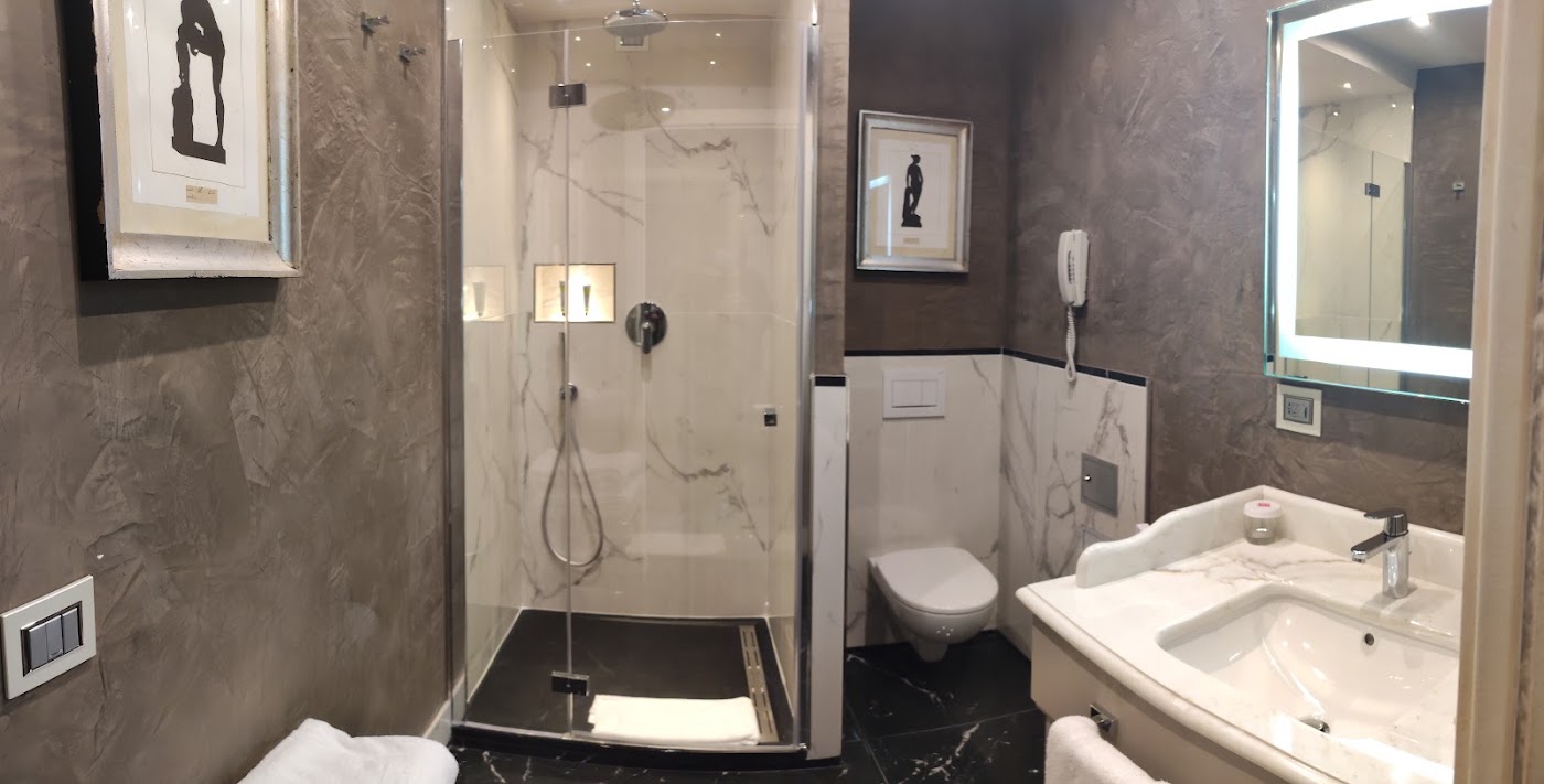 Hotel Villa Carlotta, dog-friendly hotel, photo 4