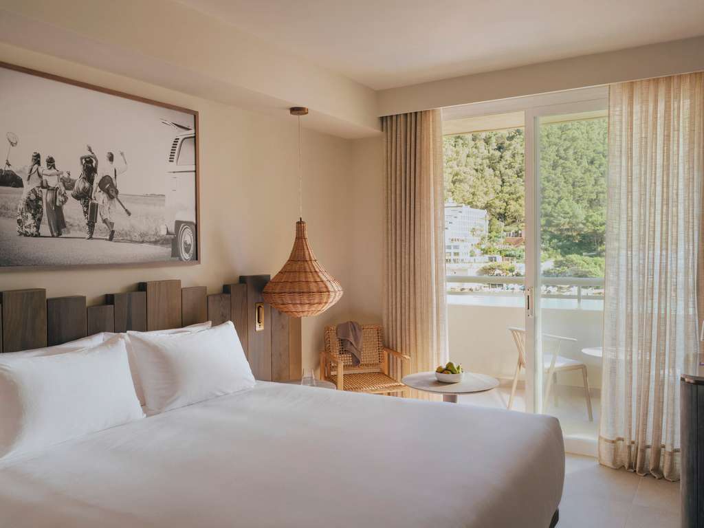 Hyde Ibiza, dog-friendly hotel, photo 4