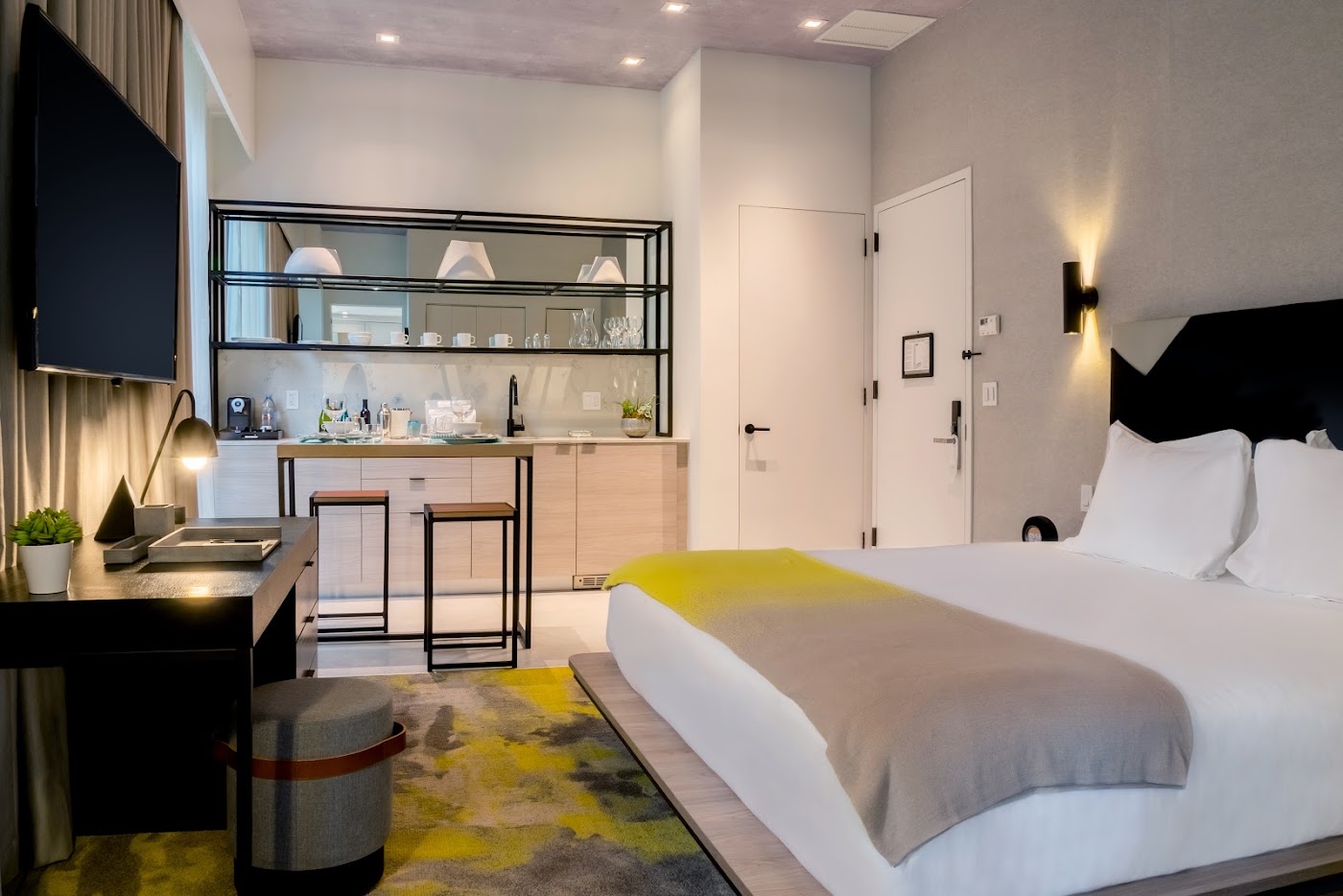 Hyde Suites Midtown Miami, dog-friendly hotel, photo 2