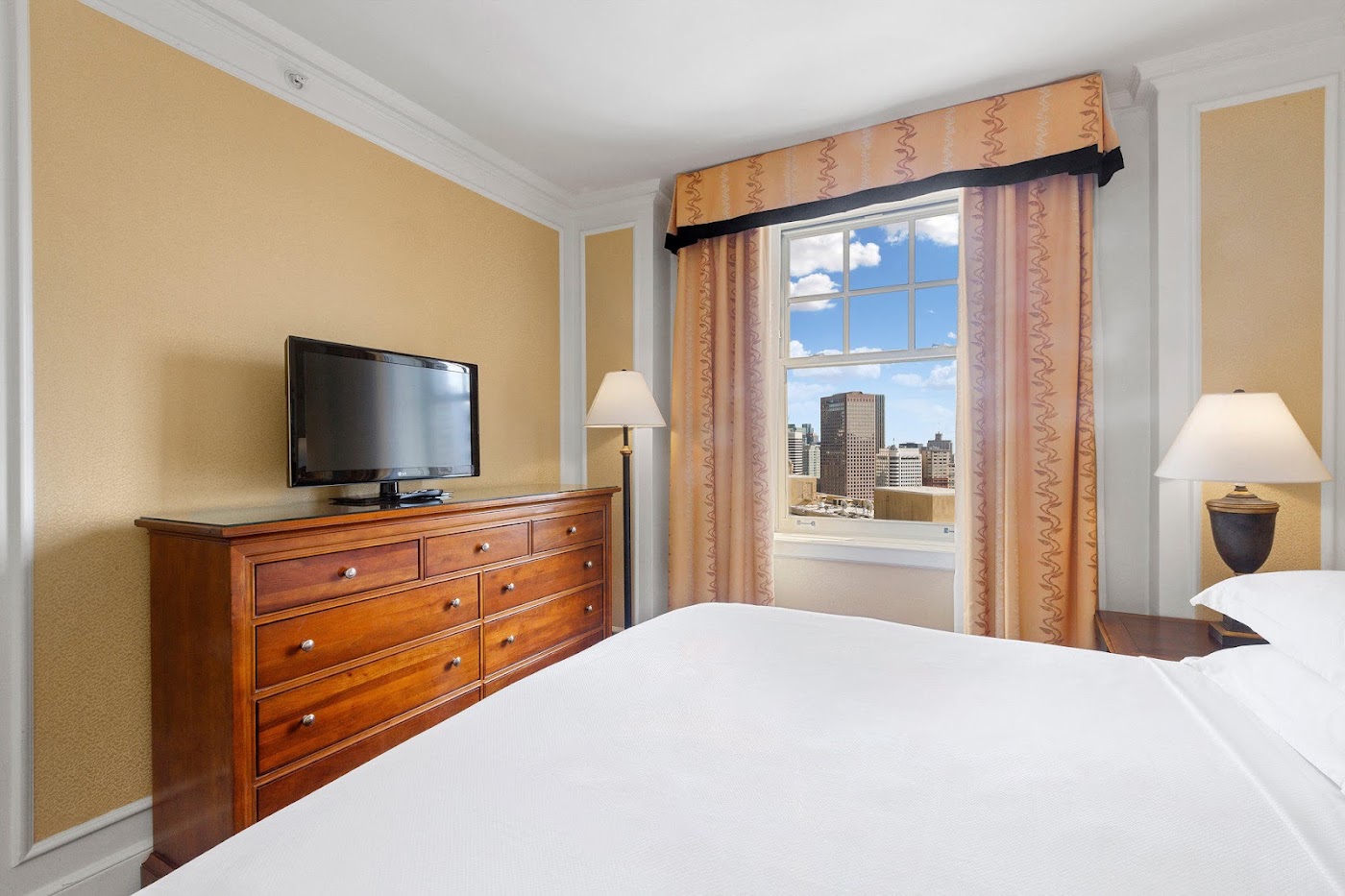 InterContinental Mark Hopkins, dog-friendly hotel, photo 2