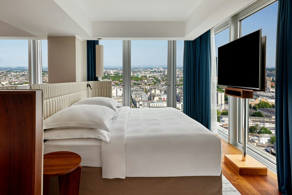 JW Marriott Hotel Frankfurt, dog-friendly hotel, photo 2