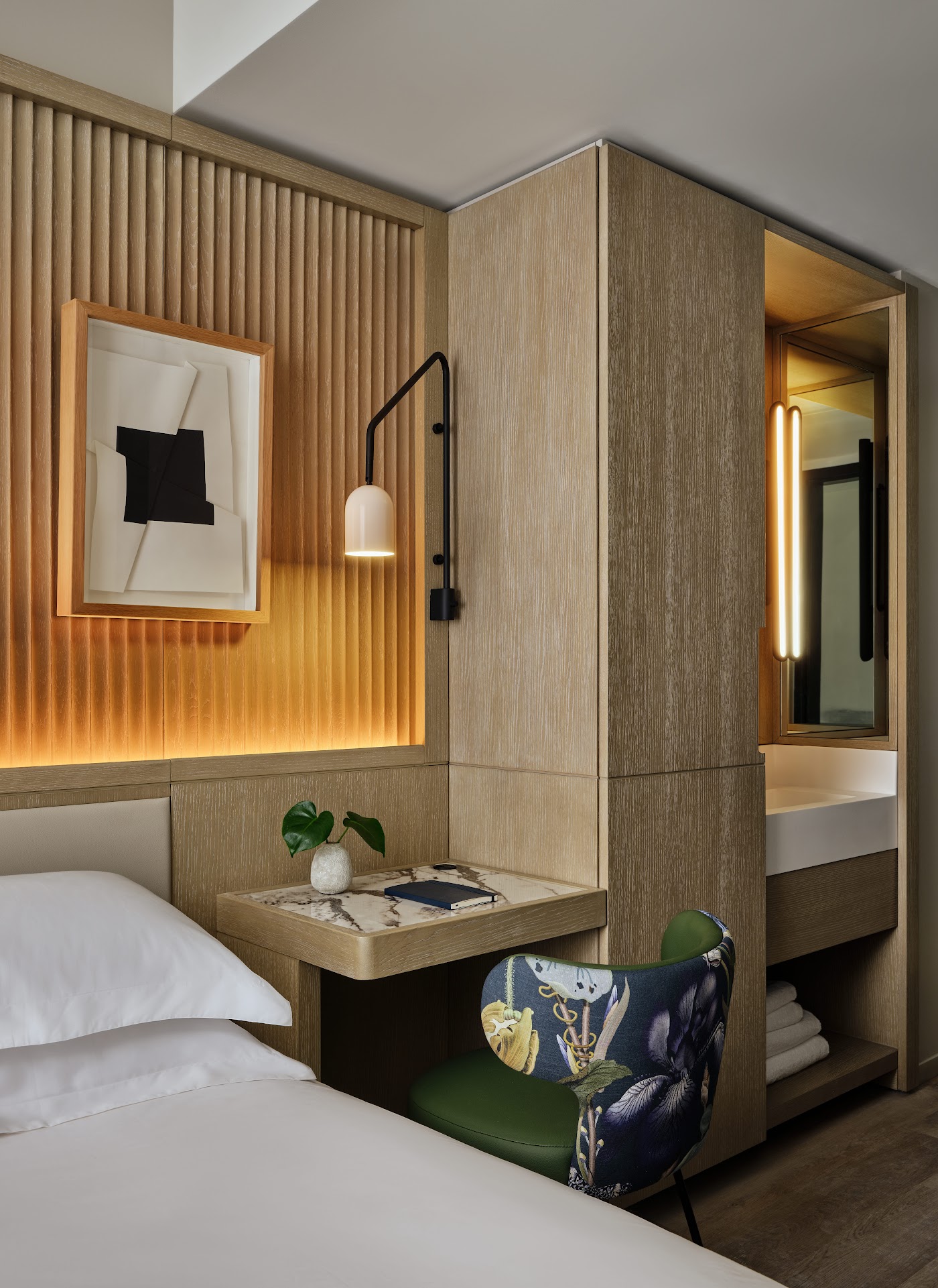 Kimpton Era Midtown New York, dog-friendly hotel, photo 4