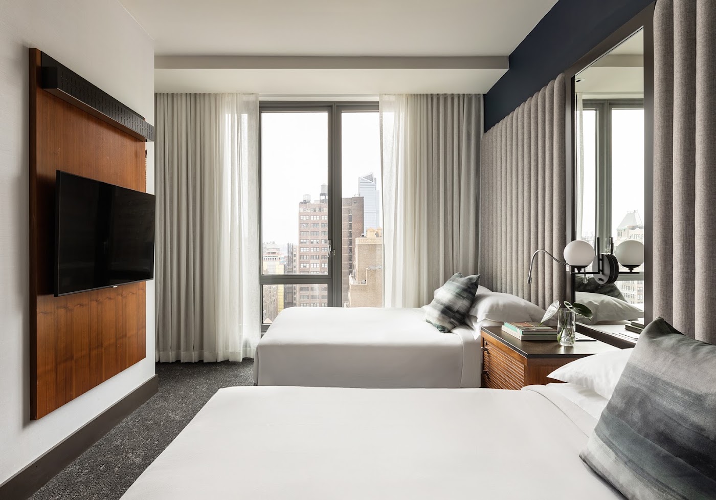 Kimpton Hotel Eventi, dog-friendly hotel, photo 4