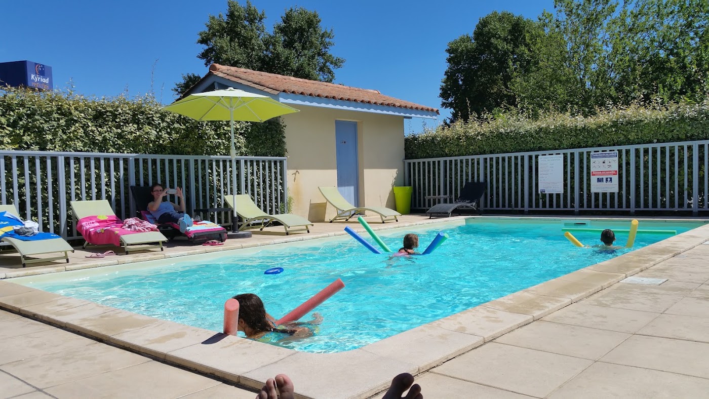 Kyriad Prestige Bordeaux Ouest Mérignac, dog-friendly hotel, photo 3