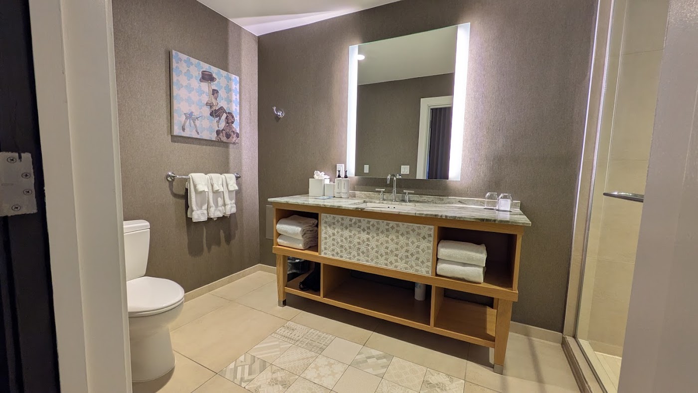 L7 Chicago by LOTTE, dog-friendly hotel, photo 3