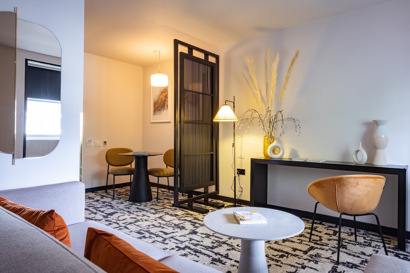 La Suite West Hyde Park, dog-friendly hotel, photo 5