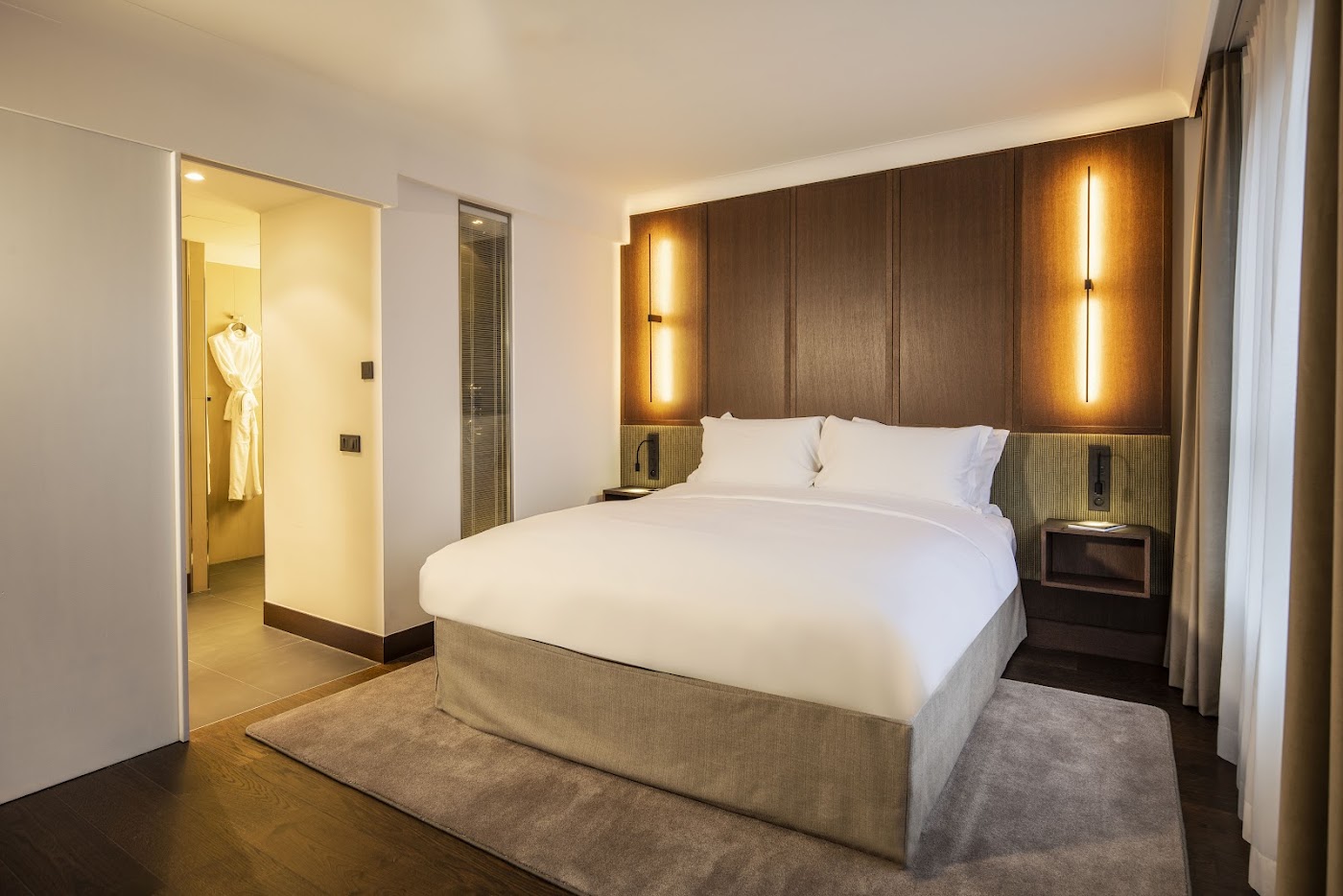 Le Louise Hotel Brussels - MGallery, dog-friendly hotel, photo 2