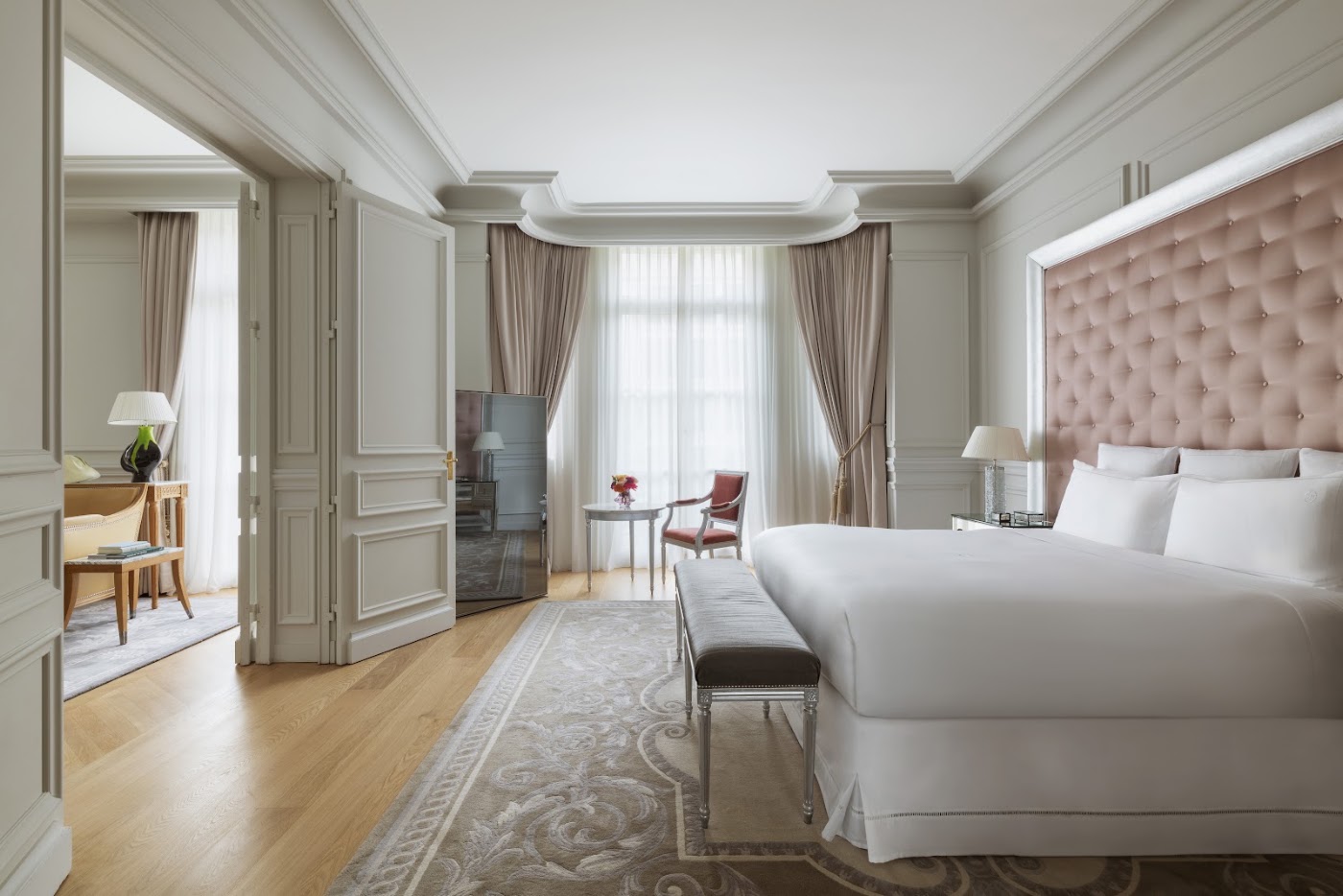 Le Royal Monceau - Raffles Paris, dog-friendly hotel, photo 2