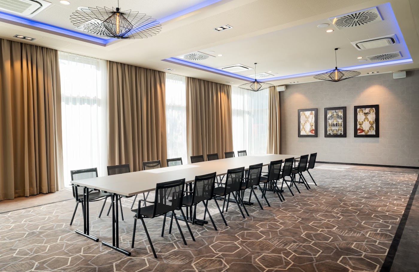 Leonardo Royal Hotel Cologne Bonn Airport, dog-friendly hotel, photo 4