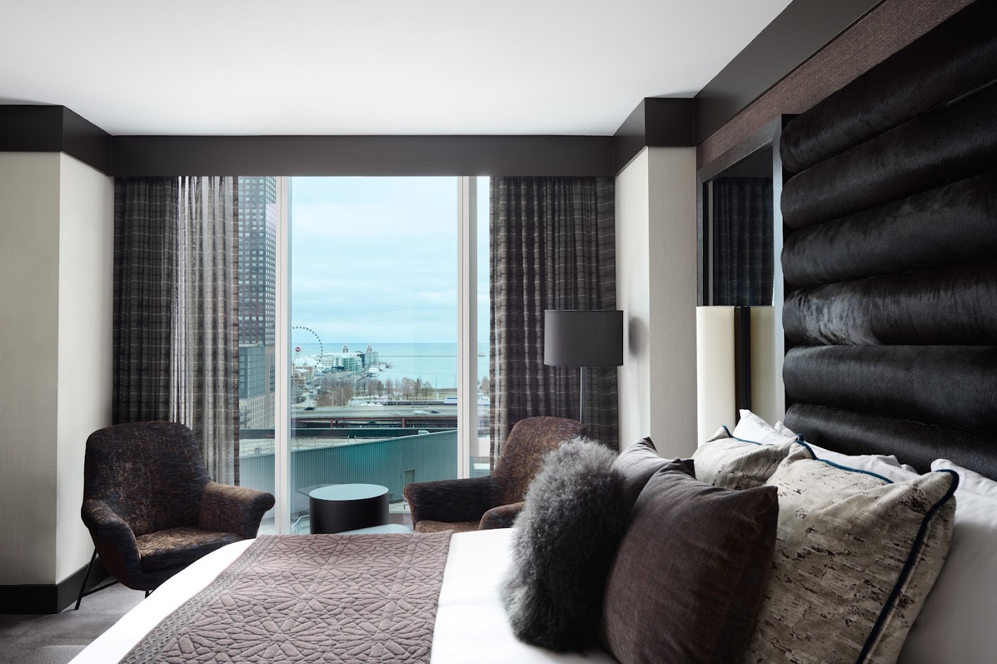 Loews Chicago Hotel, dog-friendly hotel, photo 2